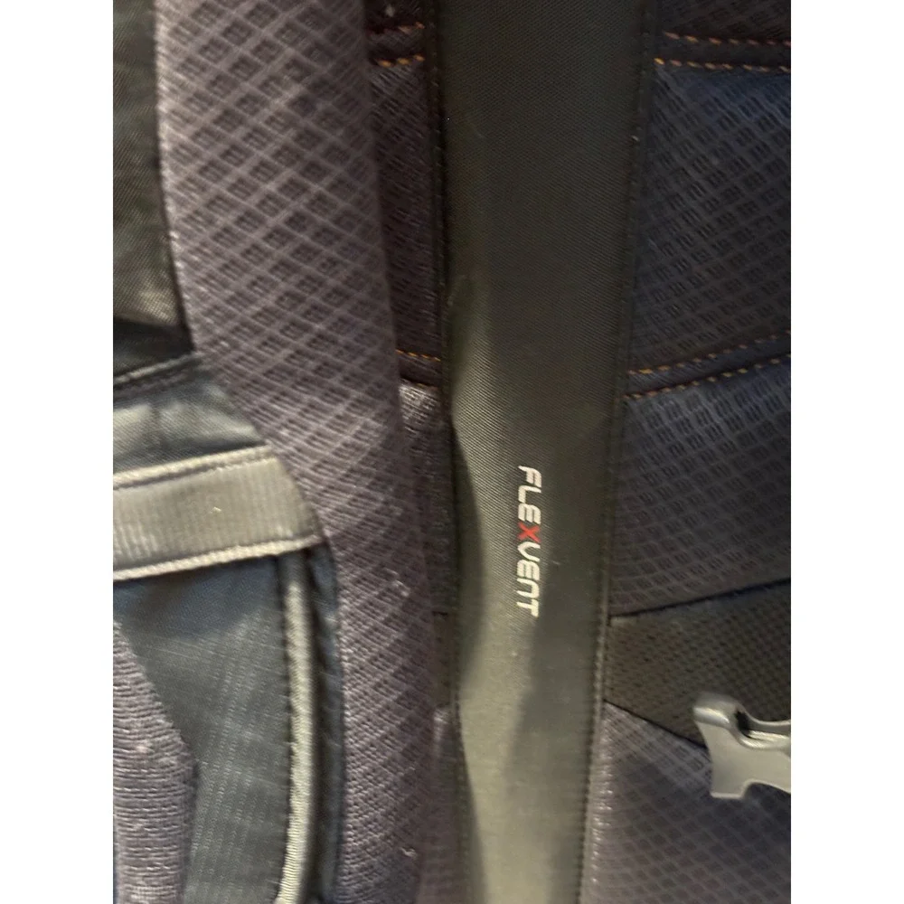 The North Face Recon Backpack Grey Yellow FlexVent Laptop Daypack Hiking Bag